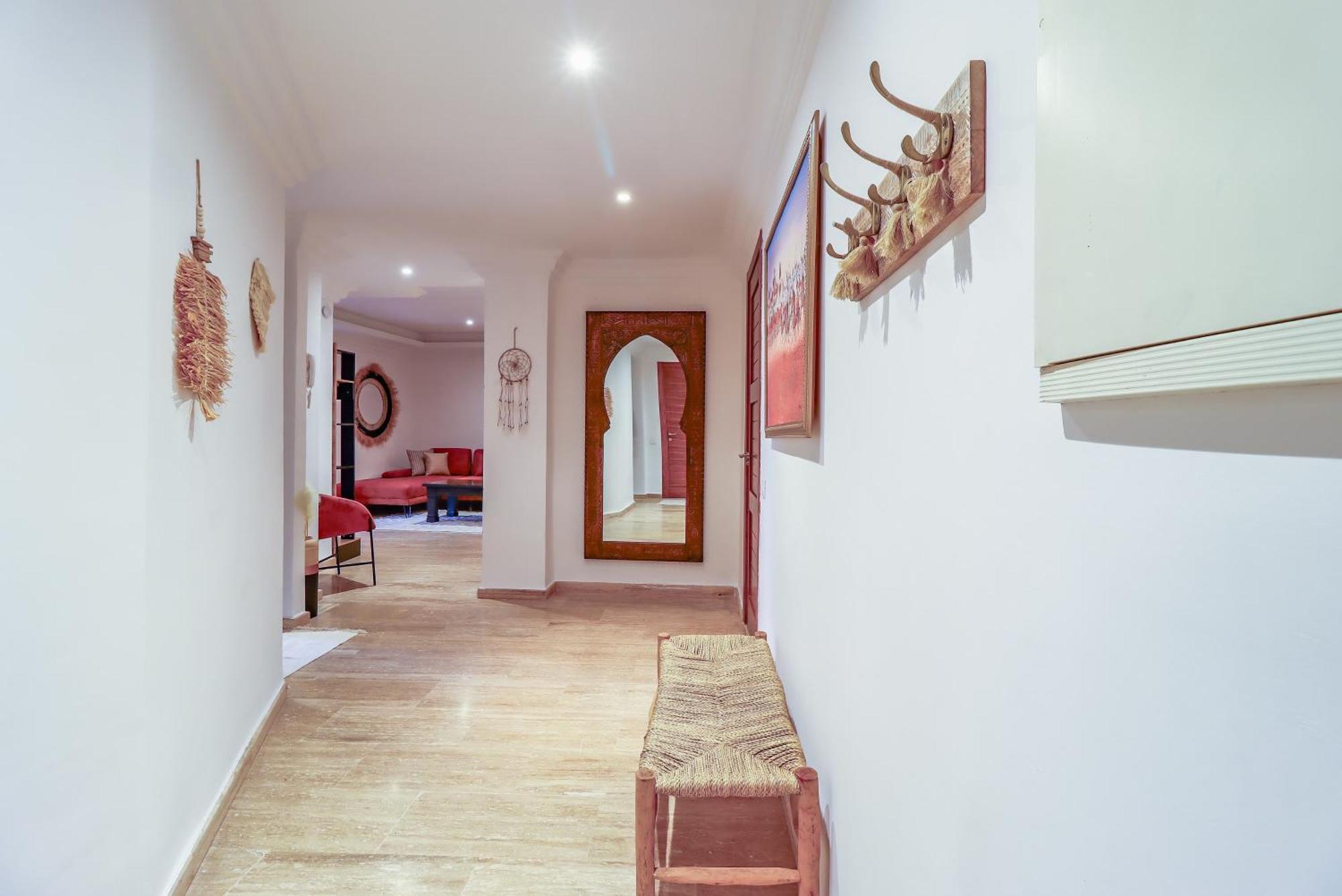 Apartment La Kasbah - 2bdr- Parking - Wifi - Terrasse Marrakesh
